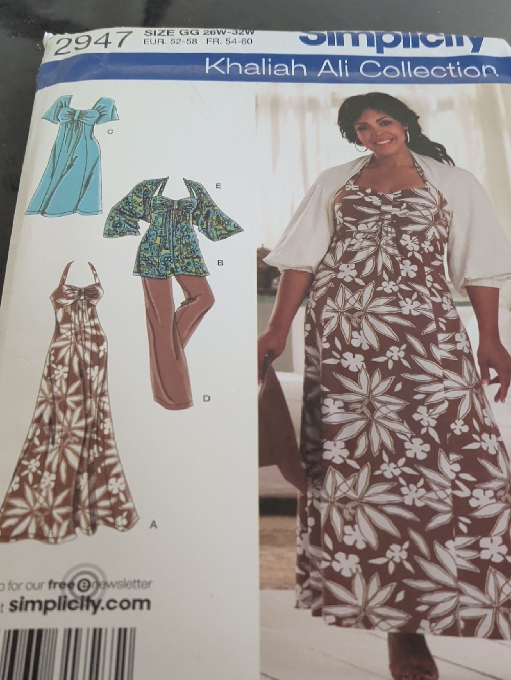 Simplicity Plus Sz 26W-32W Women's Sewing Pattern 2947 Dress Pants And Shrug.
